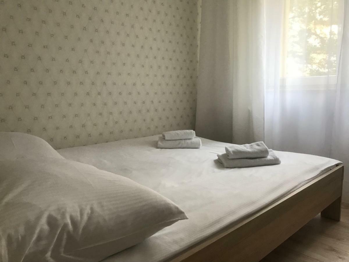 Golden Apartament Proletariacka Apartman Białystok Kültér fotó